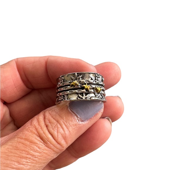 Boho Vintage Style Silver Bumblebee Wide Ring - Picture 2 of 8